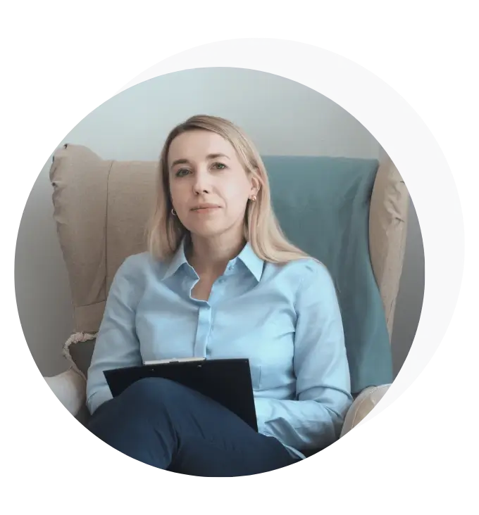 Helena Koziec współzałożycielka Integra Mente Kraków podczas pracy w gabinecie